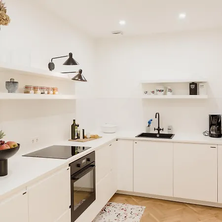 Marktplatz-residenz - 110 M Vom Traunsee *