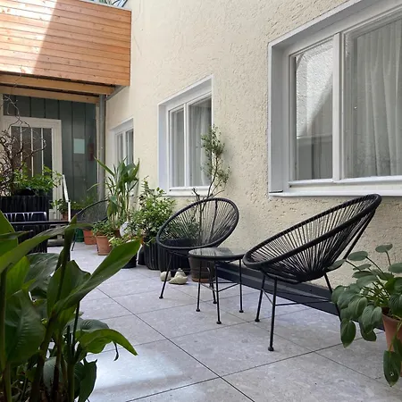 Marktplatz-residenz - 110 M Vom Traunsee Διαμέρισμα *