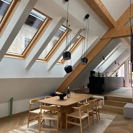 Appartement Marktplatz-residenz - 110 M Vom Traunsee Gmunden