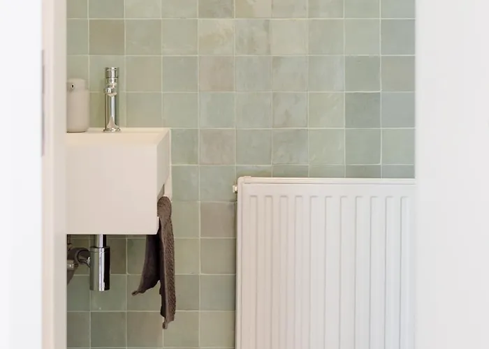 Marktplatz-residenz - 110 M Vom Traunsee グムンデン