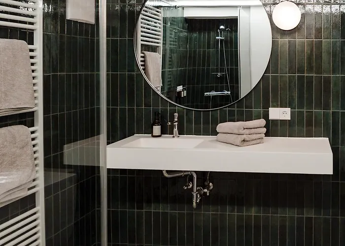 Marktplatz-residenz - 110 M Vom Traunsee アパート グムンデン