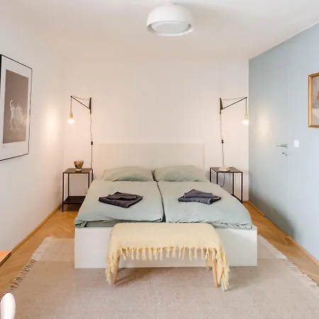 Апартаменты Marktplatz-residenz - 110 M Vom Traunsee Гмунден