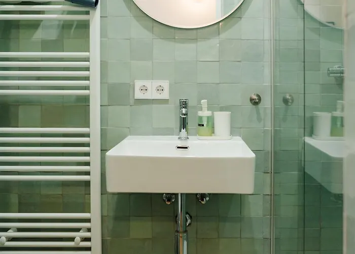 Marktplatz-residenz - 110 M Vom Traunsee شقة غموندين