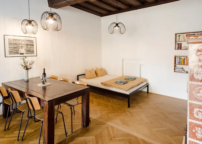 Marktplatz-residenz - 110 M Vom Traunsee شقة غموندين